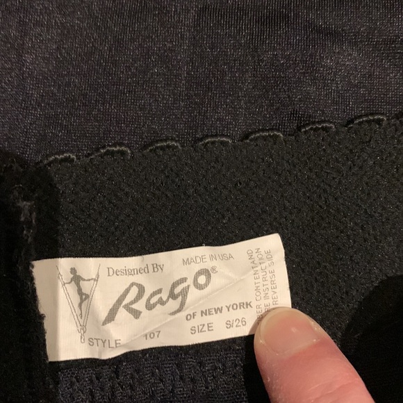 VEUC Vintage Black Shape wear Slip - size S - Picture 7 of 12